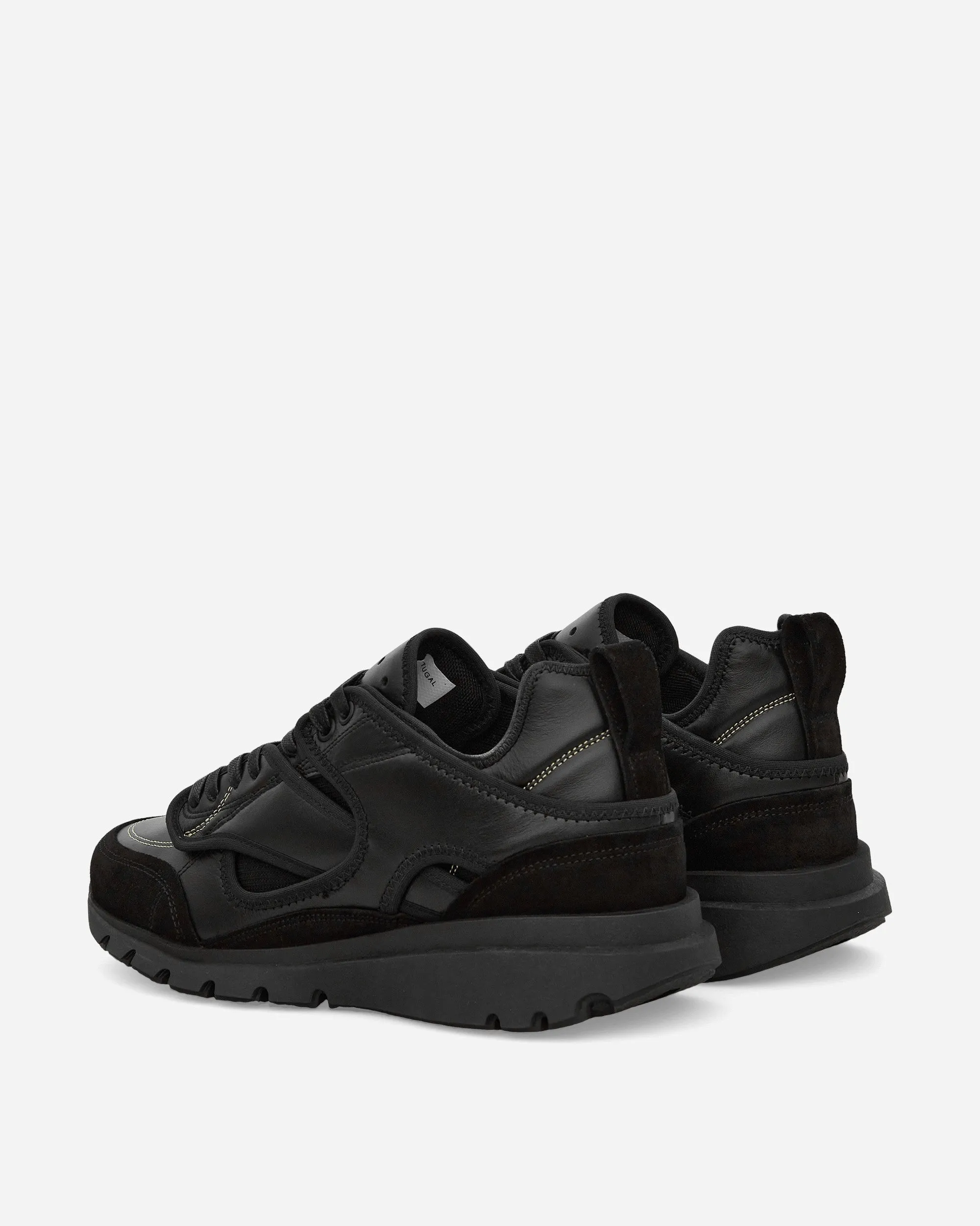 Aurora Runner Sneakers Black