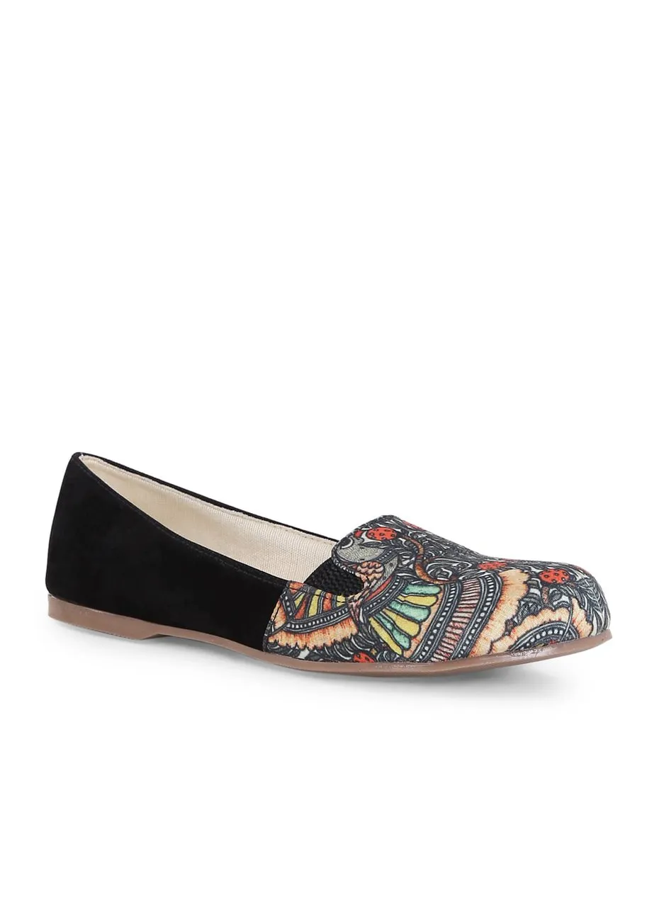 Black Madhubani Art Printed Moccasins