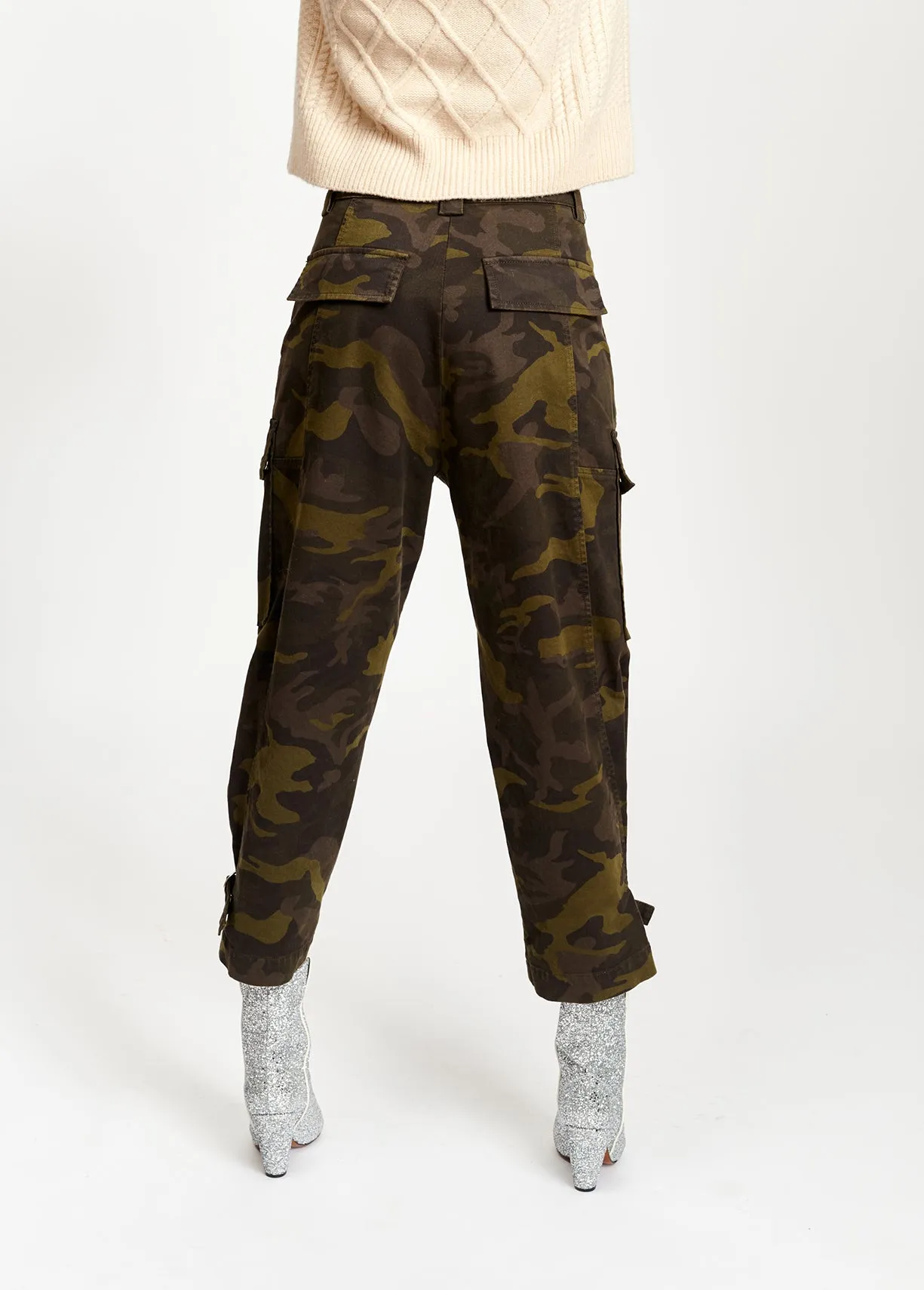 Camo pants