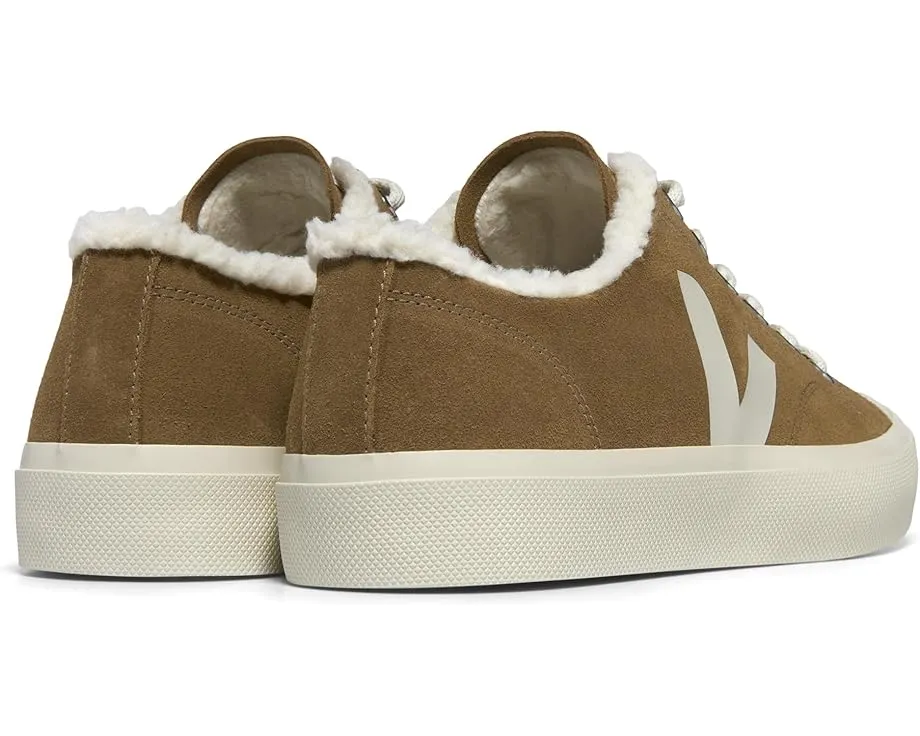 Veja Women's Wata ll Low Winter Suede