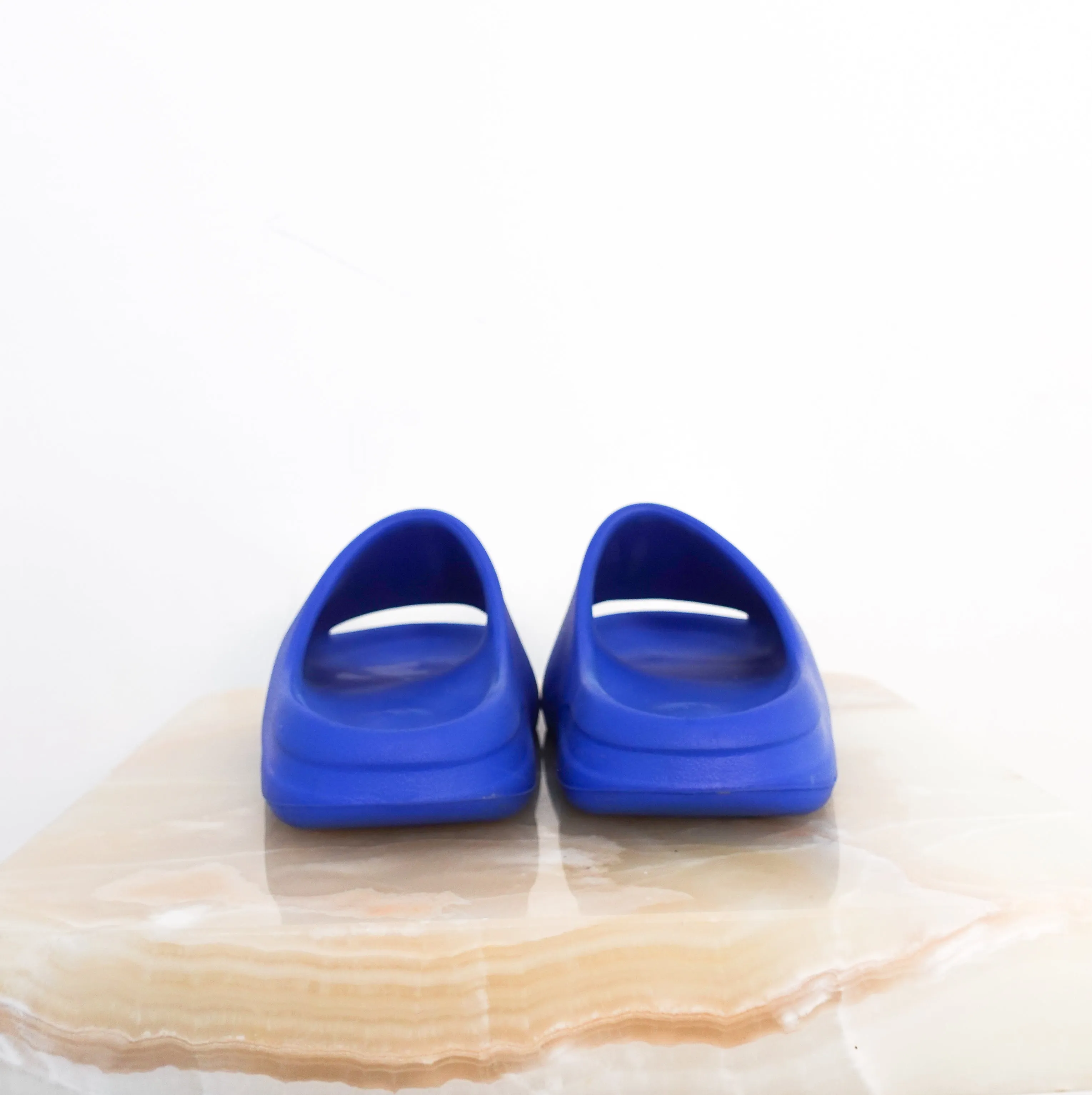 Yeezy slide in blue RRP £270